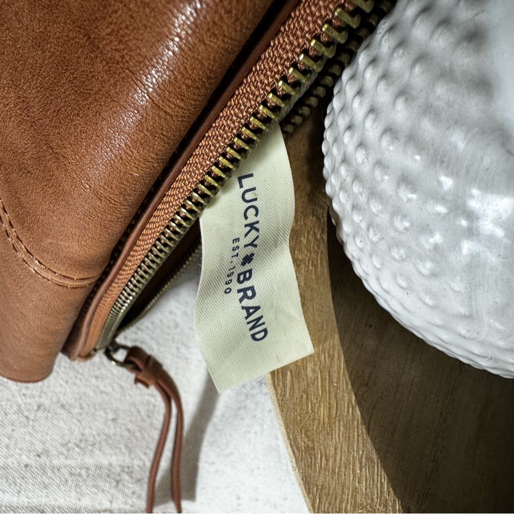 Lucky Brand Cognac Leather Crossbody Wallet Bag - Picture 4 of 11